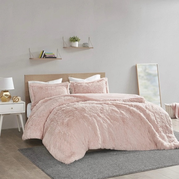 JLA Intelligent Design - Plush Medium Pink Faux Fur Duvet Cover for kids - Picture 2 of 5